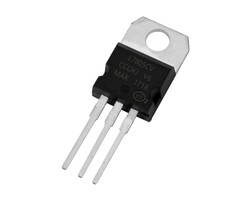 Robo90 - 7805 Voltaj Regülatörü TO220